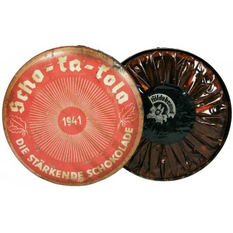 Scho-Ka-Kola. Tysk choklad för trupper 1941 burk med innehåll. Espenlaub militaria