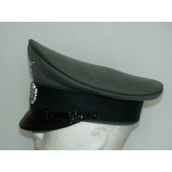 Visorcap of the lower rank from the 2nd rifle company of the 10th Wehrmacht infantry regiment. Espenlaub militaria
