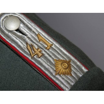 Wehrmacht Heer Waffenrock pour le rang de Oberleutnant dartillerie en réserve dans 41 régiment dartillerie. Espenlaub militaria
