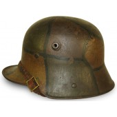 WO 1 gecamoufleerde Duitse helm - Mimikri