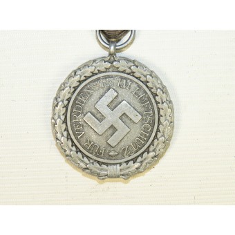 3rd Reich Luftschutz-Ehrenzeichen 2. Stufe/ Air defence medal. Light version.. Espenlaub militaria