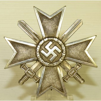 Kriegsverdienstkreuz / krigsmeritkorset första klass. Kerbach & Oesterhelt Dresden. Espenlaub militaria