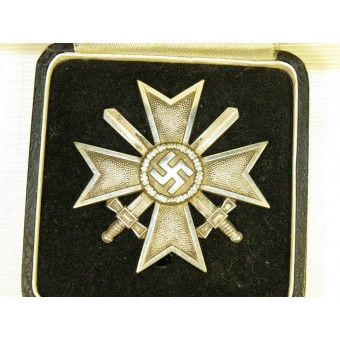 Mérito Kriegsverdienstkreuz / Guerra de la Cruz de primera clase. Kerbach y Oesterhelt Dresden. Espenlaub militaria