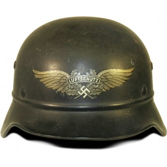 Luftschutz Casco de acero para las fuerzas de defensa contra aviones de 3er Reich. Modelo 1935.. Espenlaub militaria