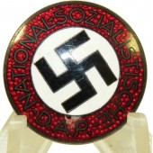 NSDAP-Nazi-Parteianstecknadel M1/3 RZM - Max Kremhelmer, München