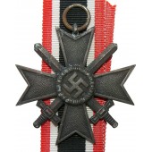 Cruz al Mérito de Guerra con espadas 1939 2 clase, Arno Wallpach - 