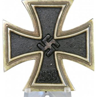 1939 Cruz de Hierro de primera clase, L / 11 - Deumer. Worn. Espenlaub militaria