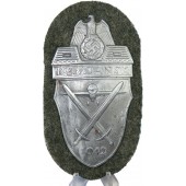Escudo de Demjansk 1942, acero
