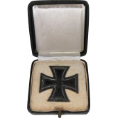 Железный крест 1 класса-1939 в коробке, F Zimmermann. Маркировка "6."