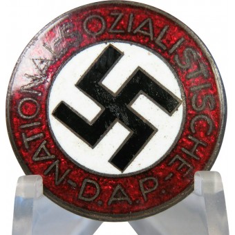 M1/42-Kerbach & Israel-Dresden NSDAP member badge. Espenlaub militaria