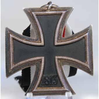 Iron cross 1939 II class by Hanauer Plakettenhersteller with ribbon bar. Espenlaub militaria