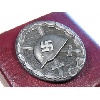 Plata insignia herida de la clase de 1939 en la caja de emisión L / 16 Steinhauer y suerte. Espenlaub militaria