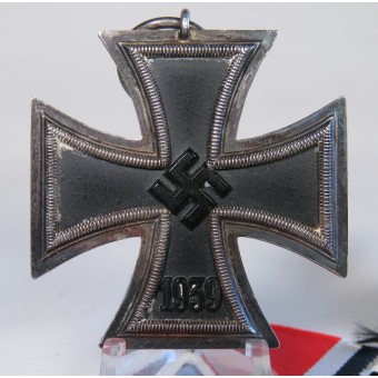 IJzeren kruis 2e klas 1939 door adhp. Ongemarkeerd. Espenlaub militaria
