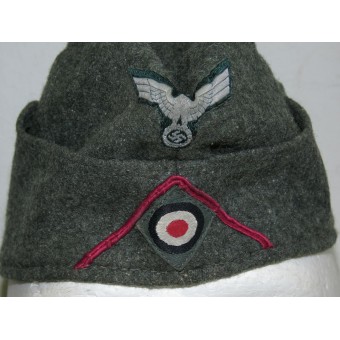 M 38 Wehrmacht Heer chapeau de côté pour le service vétérinaire / HQ ou Nebelwerfer. Espenlaub militaria