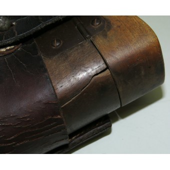 Crosse dépaule Mauser C96 à manche à balai, datant du début de la première guerre mondiale, avec un étui en cuir dorigine.. Espenlaub militaria