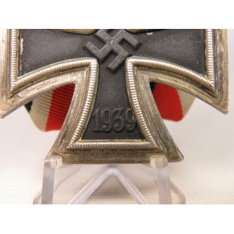 Eisernes Kreuz des 3. Reiches, 2. Klasse, mit der Kennzeichnung 24 am Ring. Espenlaub militaria