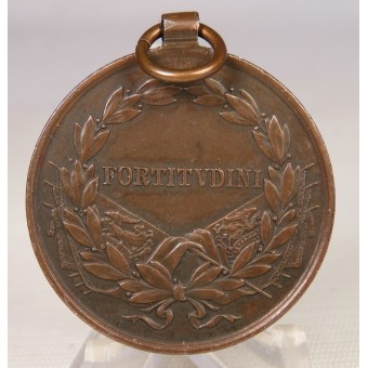 Österreichisch-ungarische KuK Kaiser Carolus Tapferkeitsmedaille (Fortitudini), Medaille, hergestellt von Kautsch. Espenlaub militaria