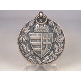 La medalla conmemorativa austrohúngaro en memoria de WW1. Espenlaub militaria