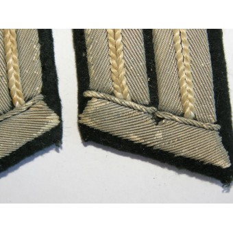Wehrmacht infantry officer collar tabs. Espenlaub militaria