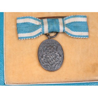 Médaille du service fidèle de lindustrie bavaroise du 3e Reich dans son étui - Deschler u Sohn. Espenlaub militaria