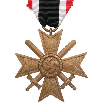 Guerre WW2 allemande Croix du mérite 1939. Swords.. Espenlaub militaria
