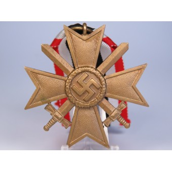 Mérito de Guerra alemán WW2 Cruz 1939. Las espadas.. Espenlaub militaria