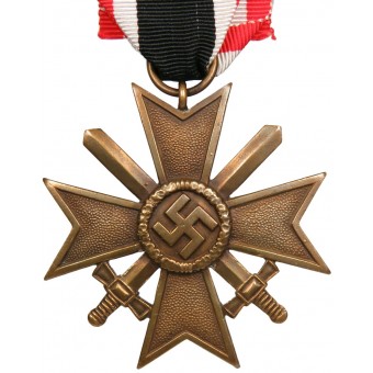 Kriegsverdienstkreuz 1939. II Klasse, Mit Schwertern. Hauta. Espenlaub militaria