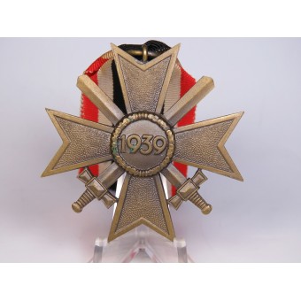 Kriegsverdienstkreuz 1939. II Klasse con espadas. Espenlaub militaria