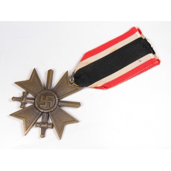 Kriegsverdienstkreuz 1939. ii Klasse con spade. Espenlaub militaria