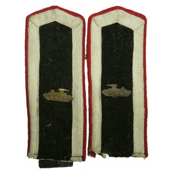 Bretelles de pardessus cousues type 1943 pour les écoles techniques militaires blindées. Espenlaub militaria