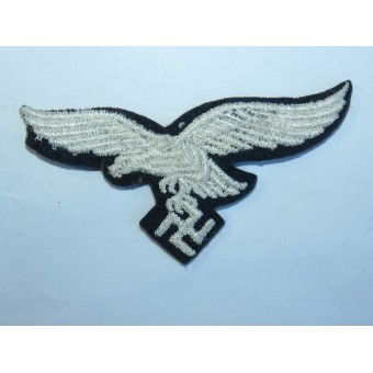 Águila de la Luftwaffe en la base de fieltro, ligeramente dañada por la polilla. Espenlaub militaria