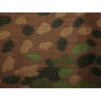 Большой кусок материала Waffen-SS Erbsentarn (DOT-44) на ткани Drillich. Espenlaub militaria