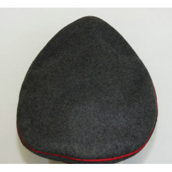 Фуражка офицера Люфтваффе, поздний выпуск. Espenlaub militaria