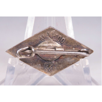 Hitlerjugend Badge M1/100 RZM Werner Redo Saarlautern