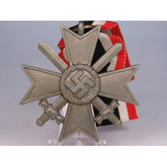 Kriegsverdienstkreuz mit Schwertern 2nd Class Dickes HK. Espenlaub militaria