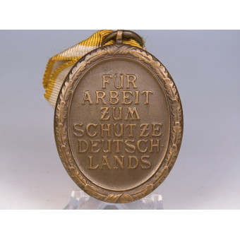 Medaglia Westwall per il lavoro svolto nella difesa della Germania. Espenlaub militaria