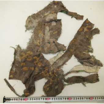 Frammento di pantaloni mimetici delle Waffen-SS Eichentarnmuster. Espenlaub militaria