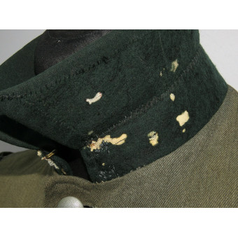 Tunica da ufficiale tedesco della Wehrmacht o delle Waffen-SS senza insegne. Espenlaub militaria
