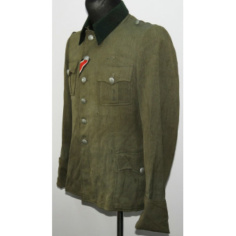 Tunica da ufficiale tedesco della Wehrmacht o delle Waffen-SS senza insegne. Espenlaub militaria
