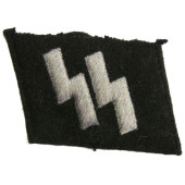 Linguetta del colletto Waffen-SS con rune