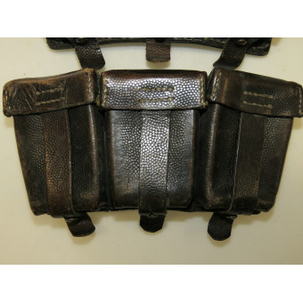 Passendes Paar Wehrmachts-Munitionstaschen mit der Markierung 0/10 32/0001. Espenlaub militaria
