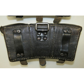 Passendes Paar Wehrmachts-Munitionstaschen mit der Markierung 0/10 32/0001. Espenlaub militaria