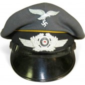 Chapeau à visière à passepoil jaune de sous-officier du 3e Reich Luftwaffe pour les troupes d'aviation ou de parachutistes.
