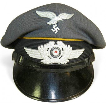 Kolmas valtakunta Luftwaffe NCO Yellow Piped Visiir -hattu lentojoukkoihin tai laskuvarjojoukkoihin. Espenlaub militaria
