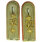 Pair of Wehrmacht Heeres artillery reservist shoulder boards in the rank of Oberleutnant, 52 art. reg