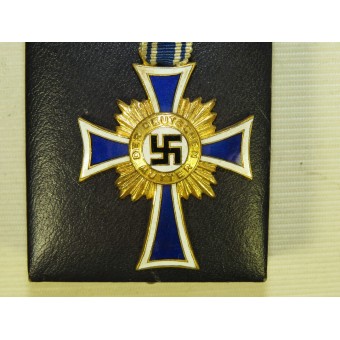 Gold Grade Mothers Cross/Ehrenkreuz der Deutschen Mutter i guld av Hans Gnad, Wien. Espenlaub militaria