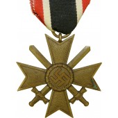 KVK 2. Klasse. Cruz al Mérito de Guerra de segunda clase con Espadas