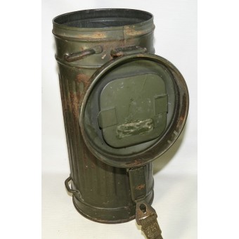 Waffen SS eller Wehrmacht Heer/tyska arméns gasmask med behållare.. Espenlaub militaria