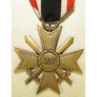 Krigsförtjänstkors 2:a klass med svärd Kriegsverdienstkreuz 2.Klasse Mit Schwertern. Espenlaub militaria
