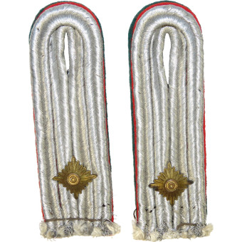 Pair of Luftwaffe officers shoulder boards for military administration. Espenlaub militaria